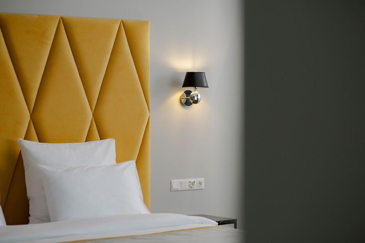Victoria Hotel كلابيدا المظهر الخارجي الصورة