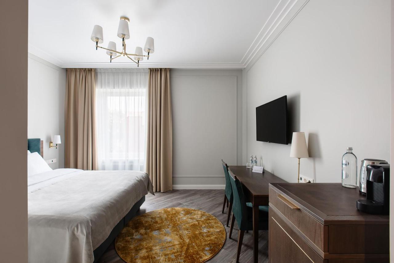 Victoria Hotel كلابيدا المظهر الخارجي الصورة